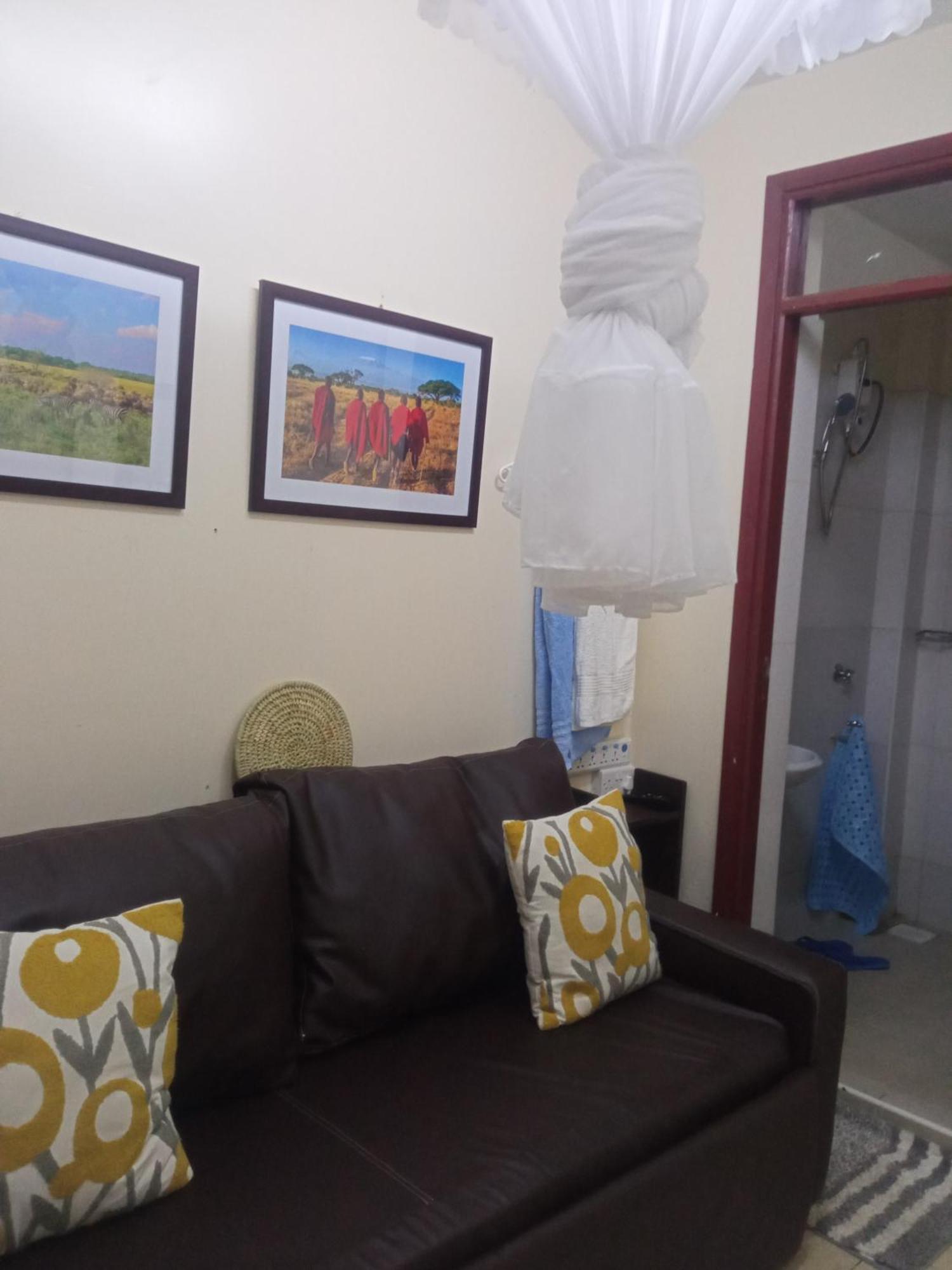 Madini Furnished Apartment 1 Near Jkia Sgr Nairobi Ngoại thất bức ảnh
